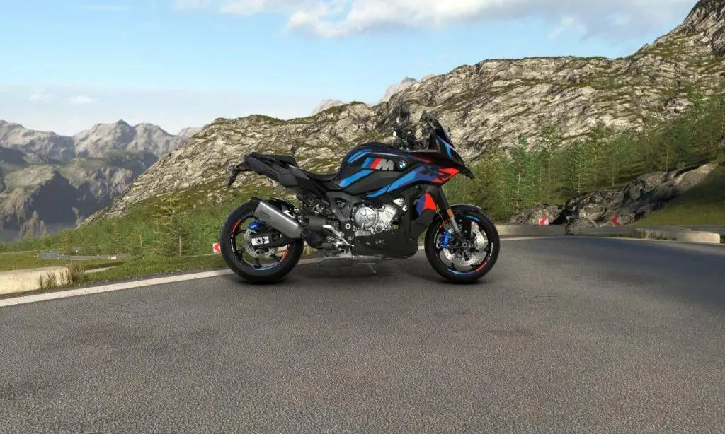 BMW Motorrad M 1000 XR  / 148kW