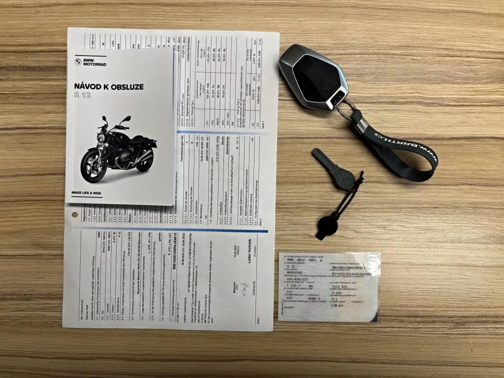 BMW Motorrad R 12  / 70kW