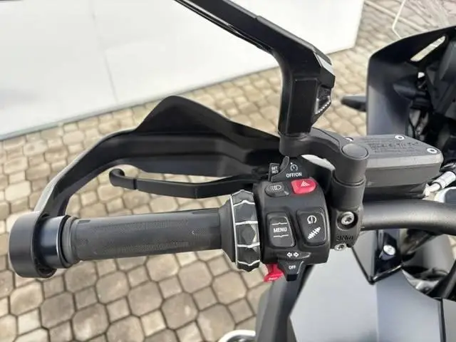 BMW Motorrad R 1250 GS R 1250 GS / 100kW