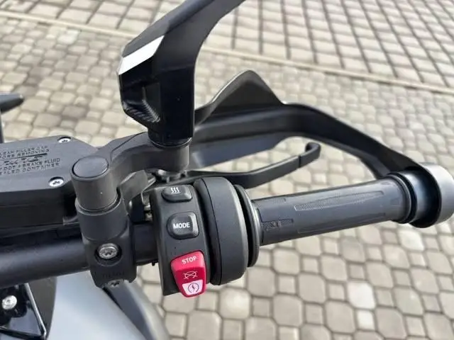 BMW Motorrad R 1250 GS R 1250 GS / 100kW