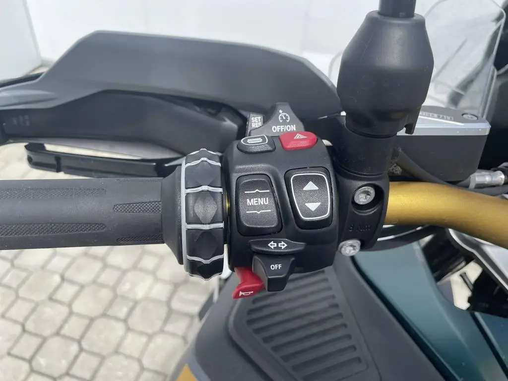 BMW Motorrad R 1300 GS Adventure  / 107kW