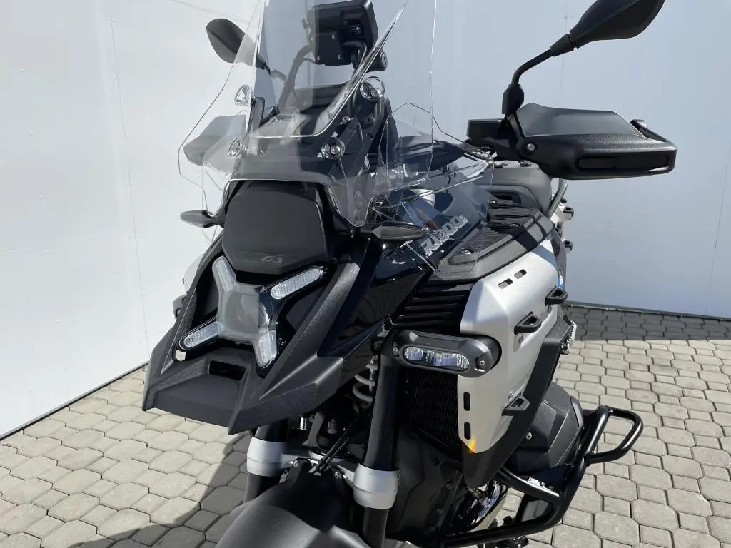 BMW Motorrad R 1300 GS ADVENTURE  / 107kW
