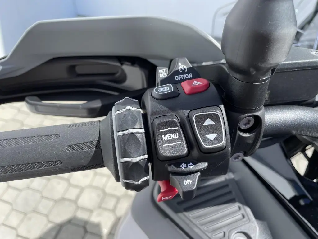 BMW Motorrad R 1300 GS ADVENTURE  / 107kW