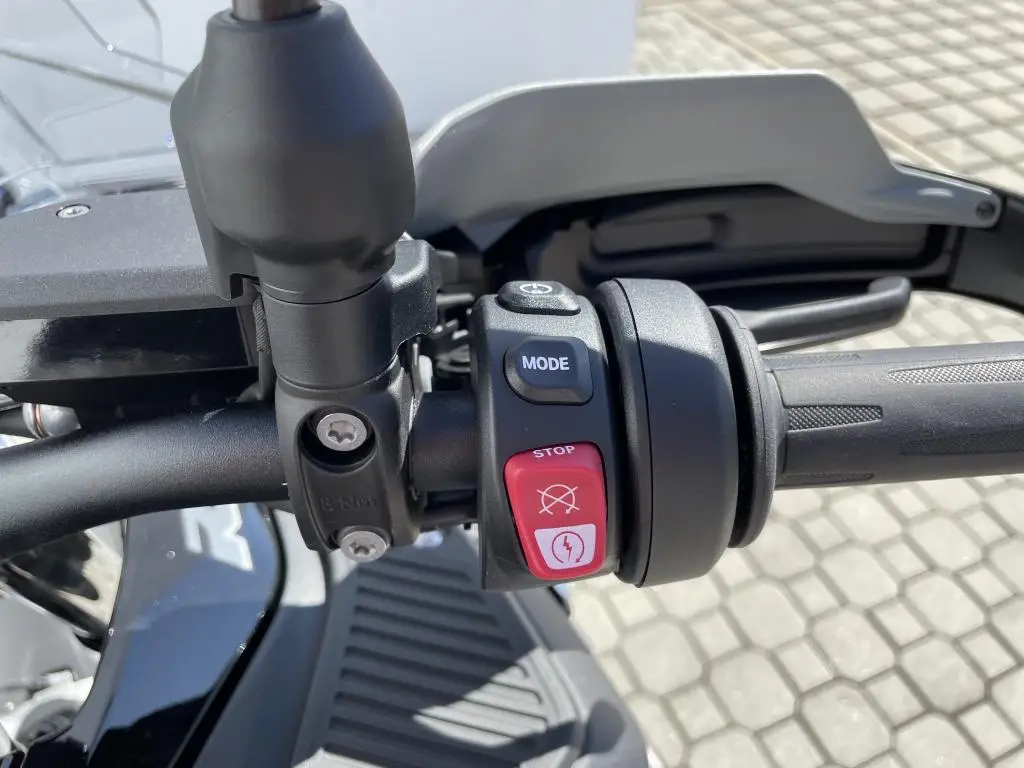 BMW Motorrad R 1300 GS ADVENTURE  / 107kW
