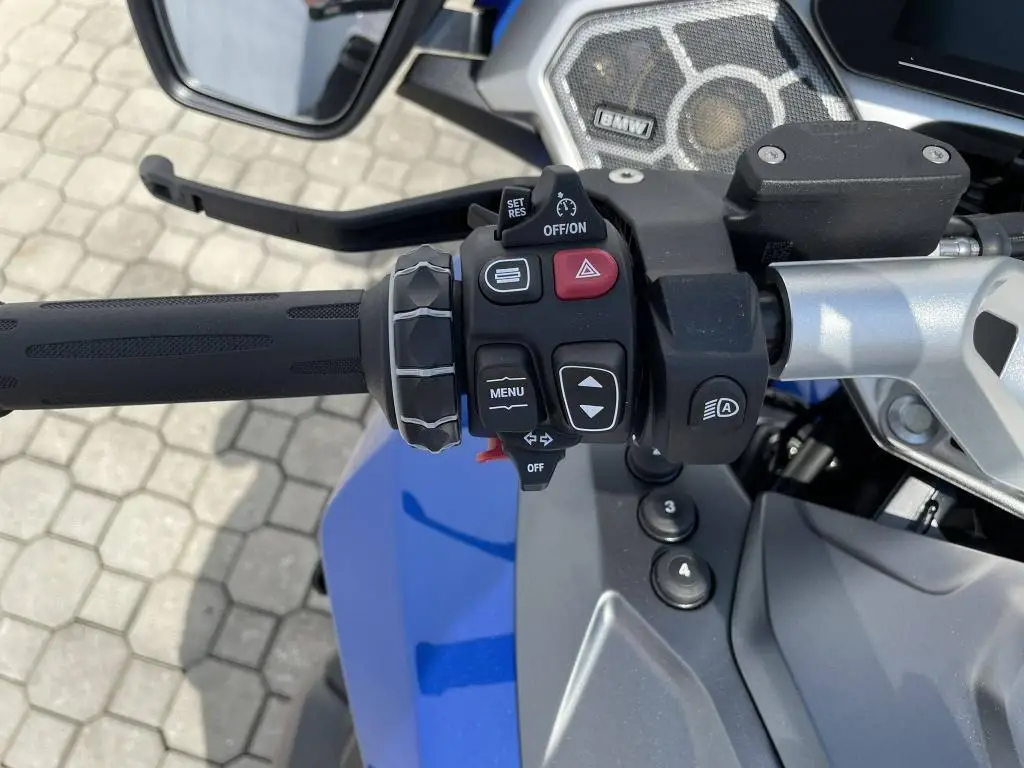 BMW Motorrad R 1300 RT  / 107kW