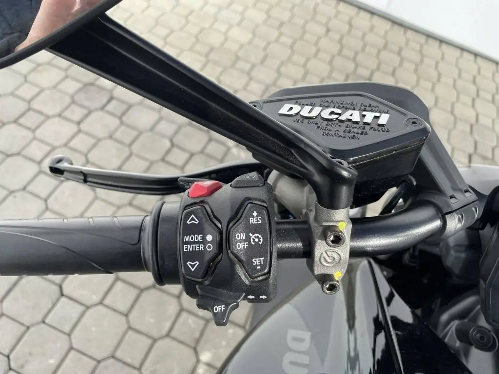 DUCATI Diavel V4 EU5  / 124kW