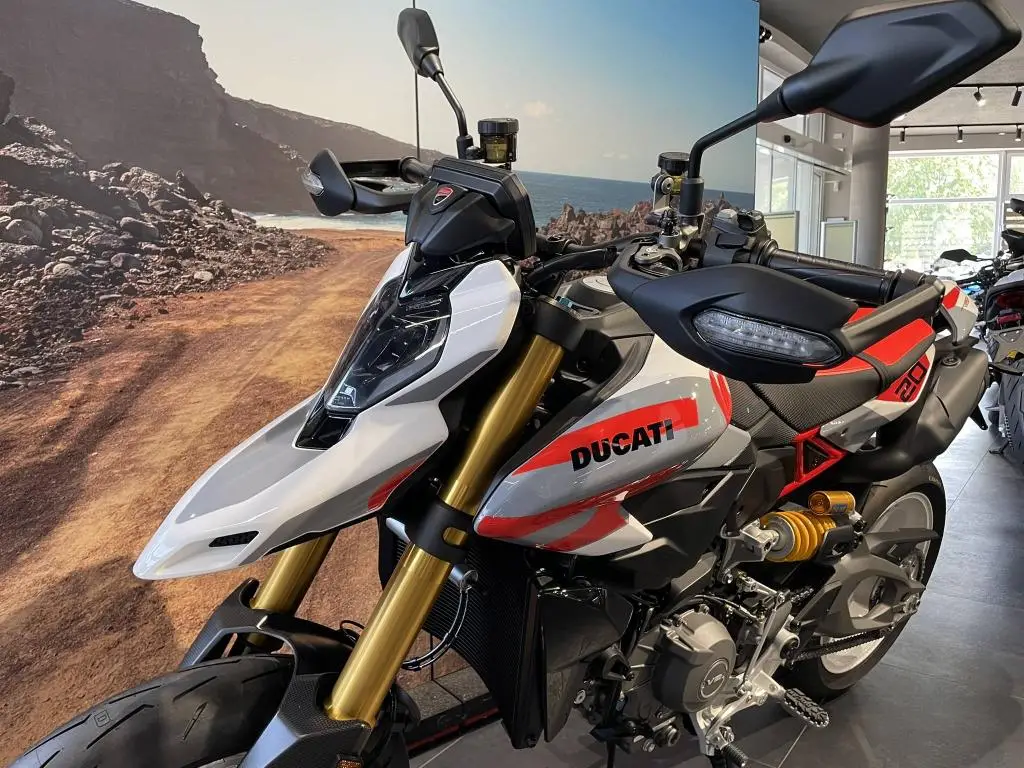 DUCATI Hypermotard V2 SP EU5+  / 88kW