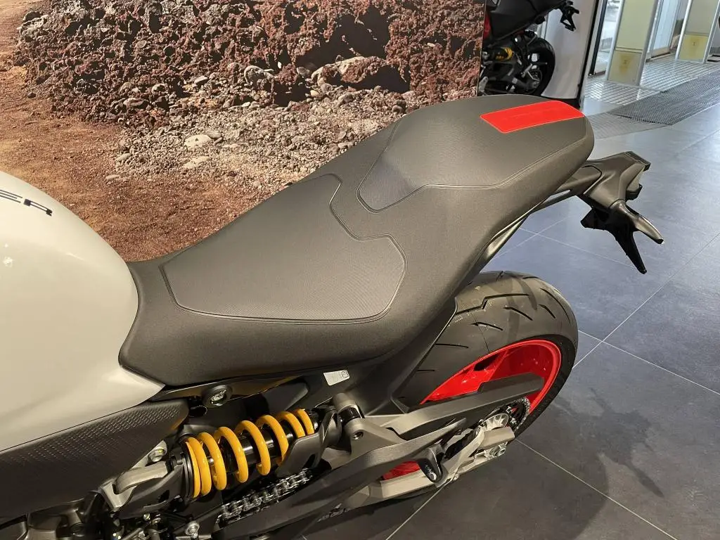 DUCATI Monster EU5+  / 82kW