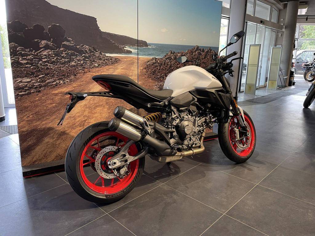 DUCATI Monster EU5+  / 82kW