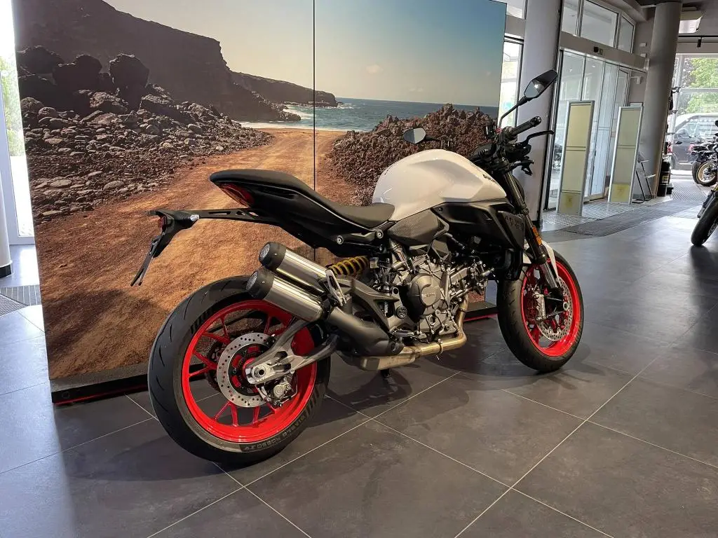 DUCATI Monster EU5+  / 82kW