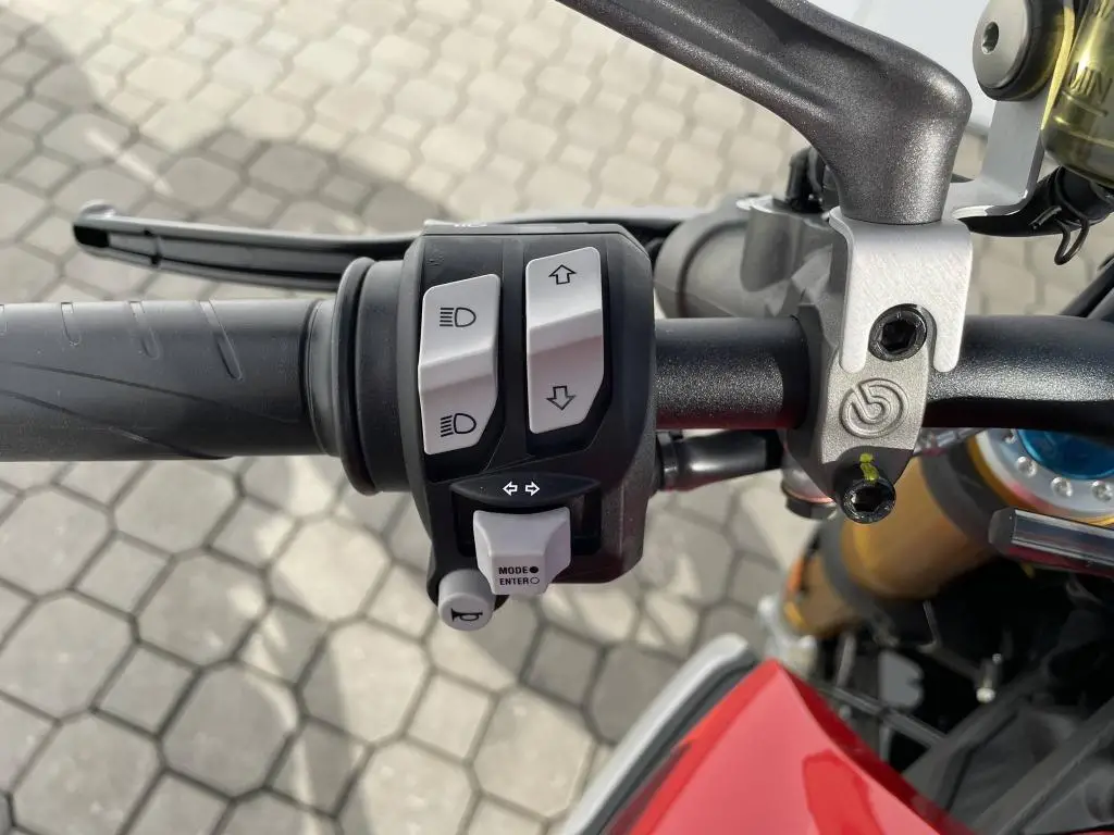 DUCATI Monster SP EU5  / 82kW