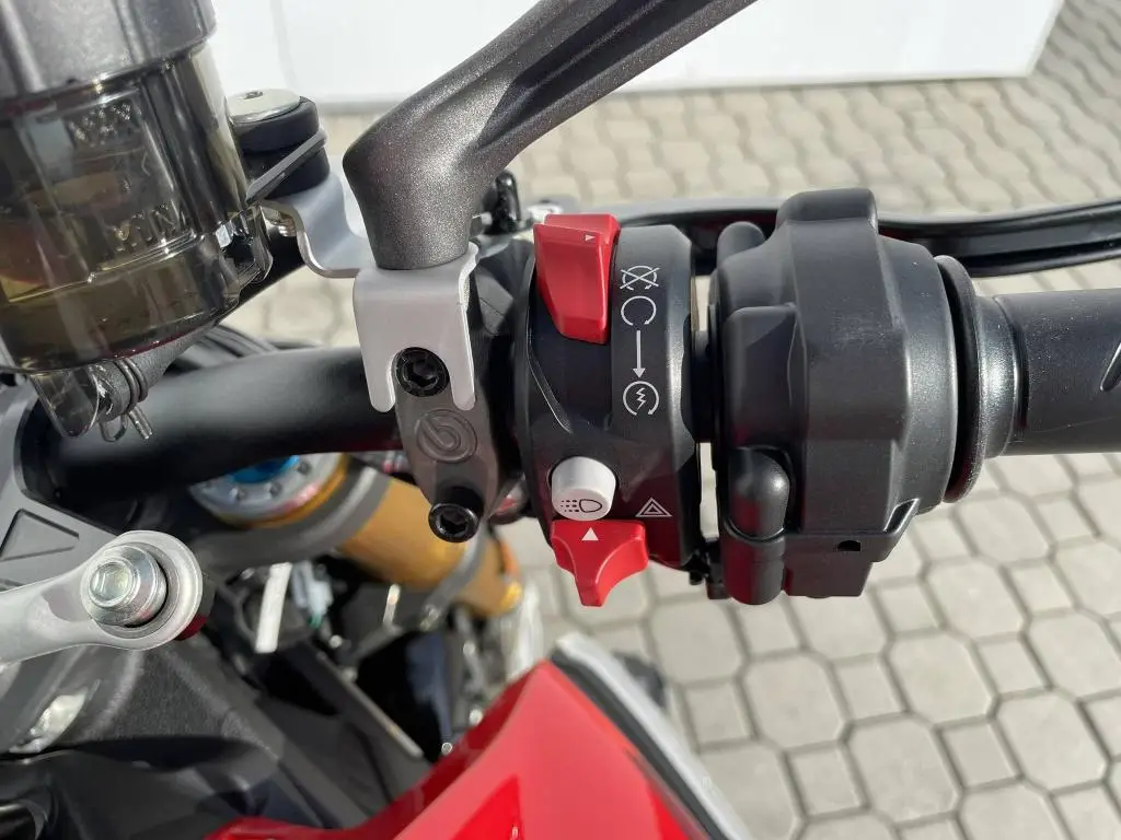 DUCATI Monster SP EU5  / 82kW
