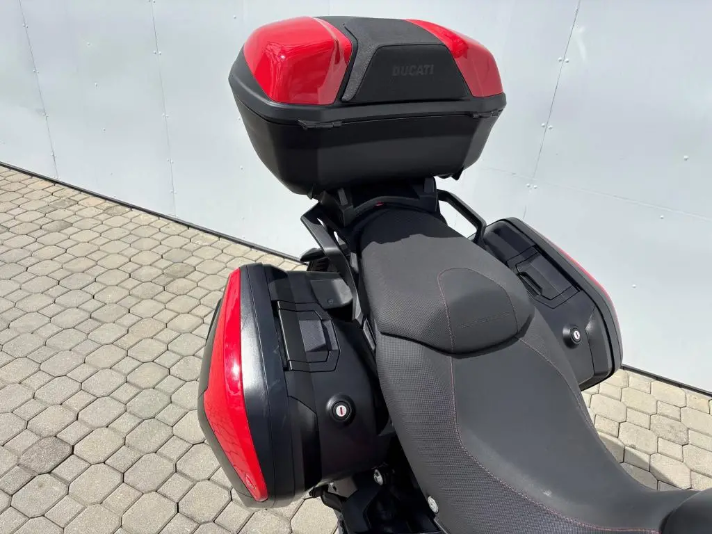 DUCATI Multistrada V2S  / 83kW
