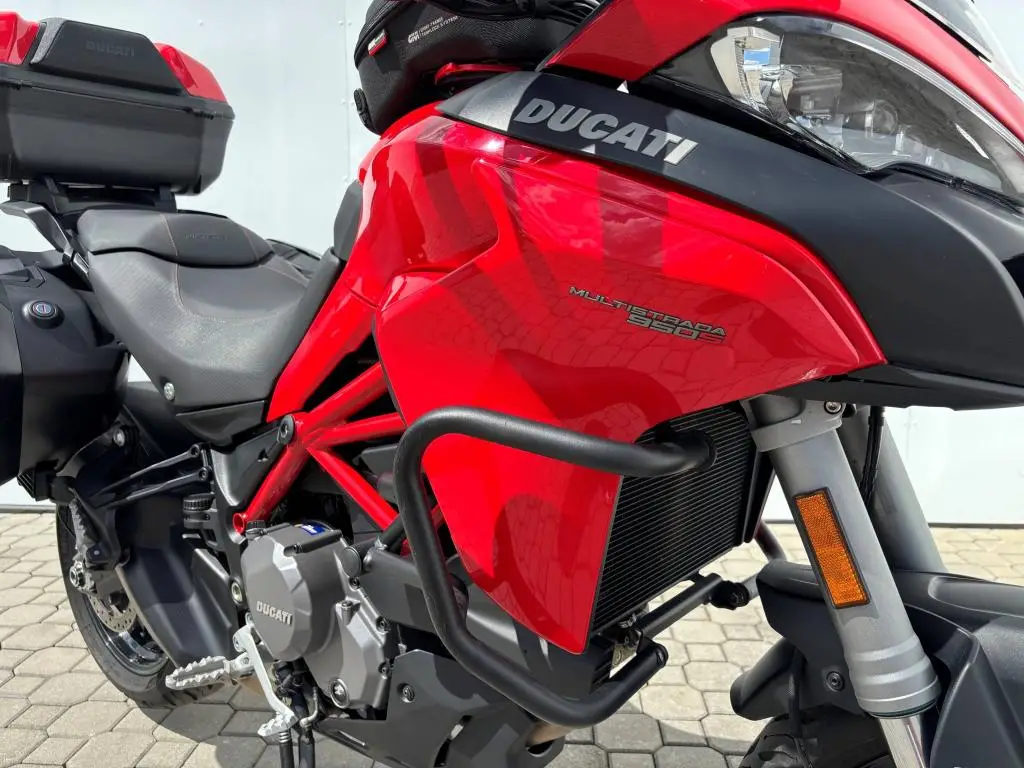 DUCATI Multistrada V2S  / 83kW