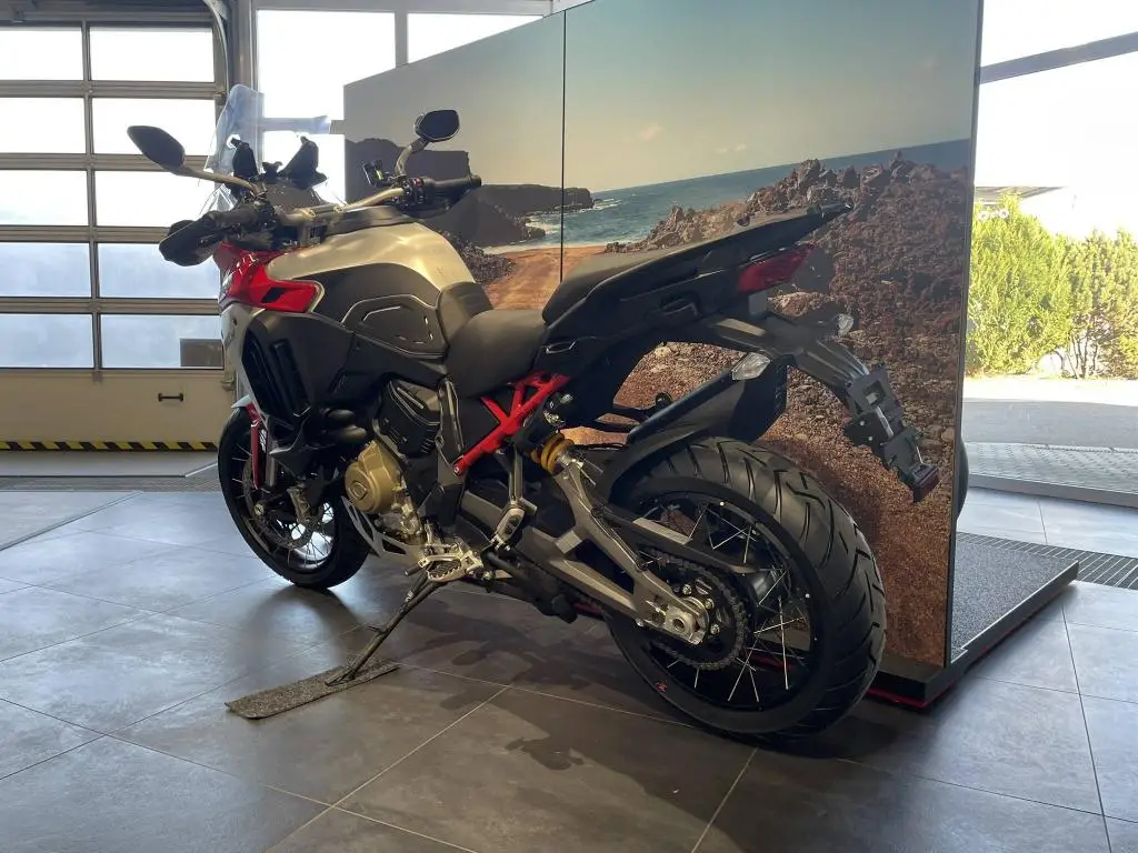 DUCATI Multistrada V4 Rally EU5+  / 125kW