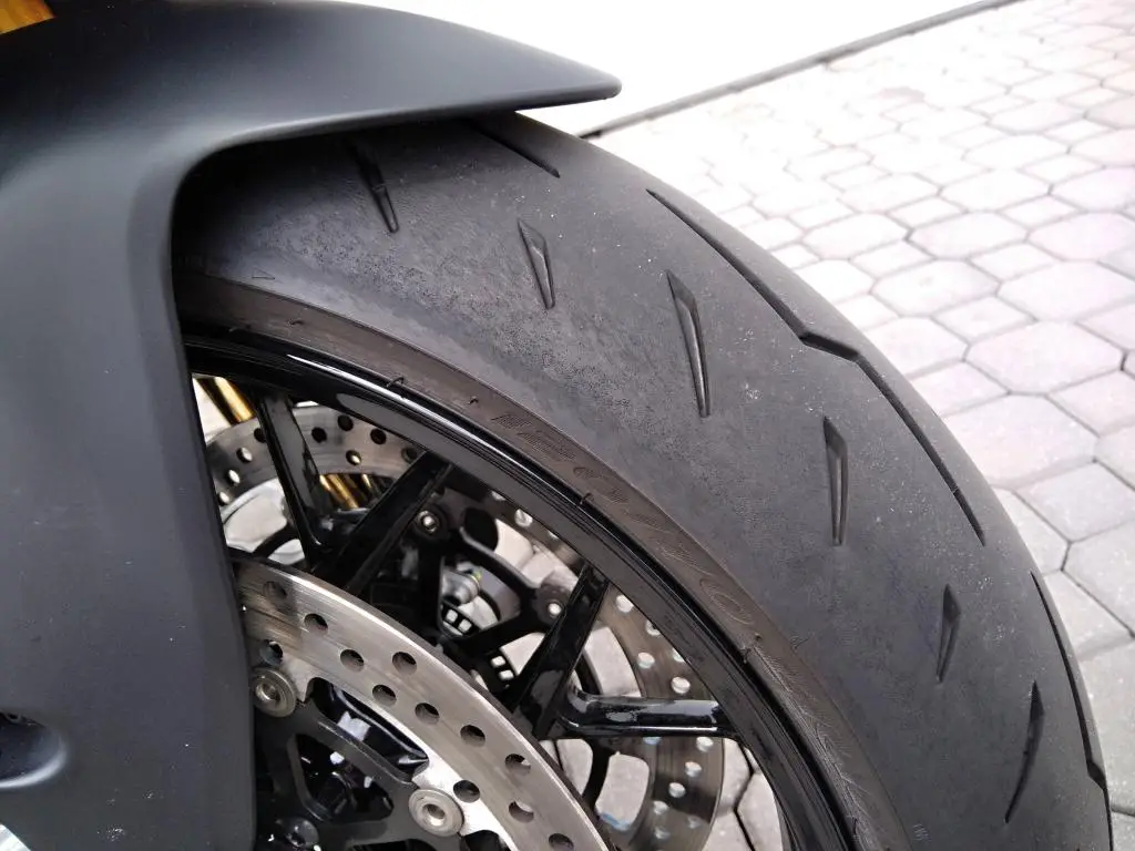 DUCATI Panigale V2 S EU5+  / 88kW