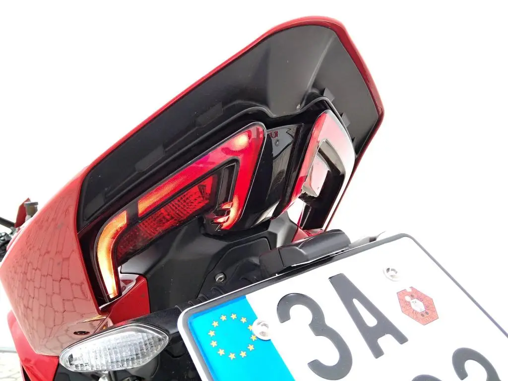 DUCATI Panigale V2 S EU5+  / 88kW