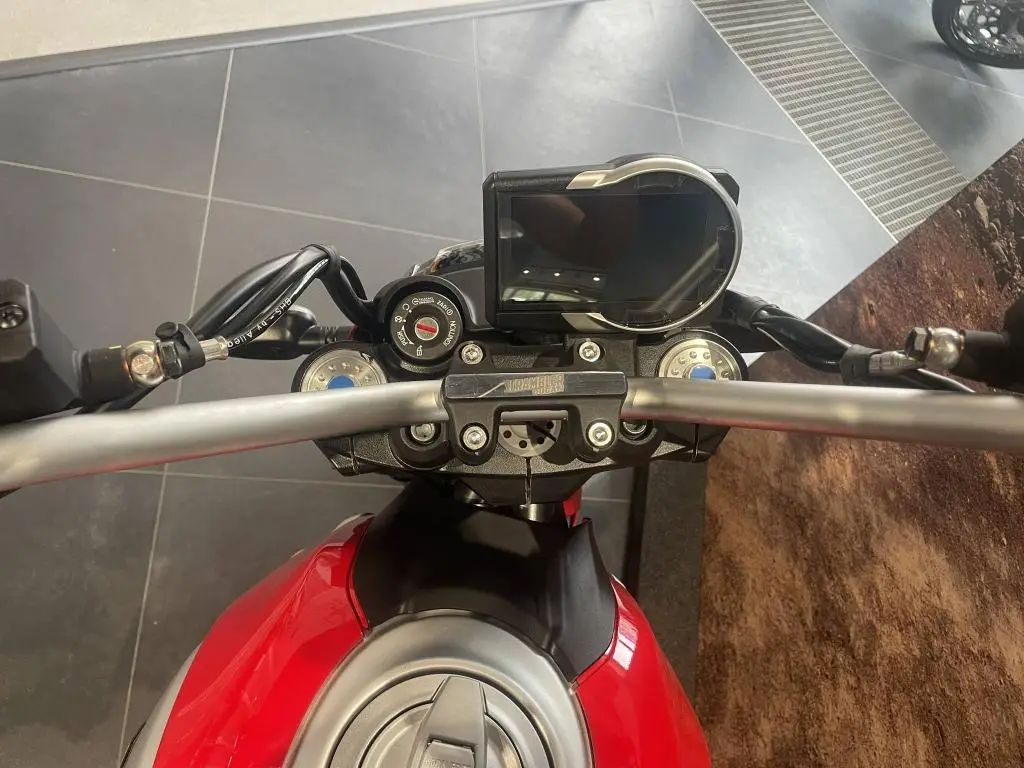DUCATI Scrambler Icon EU5+  / 54kW