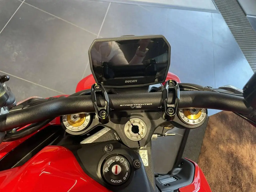 DUCATI Streetfighter V2 S EU5+  / 88kW