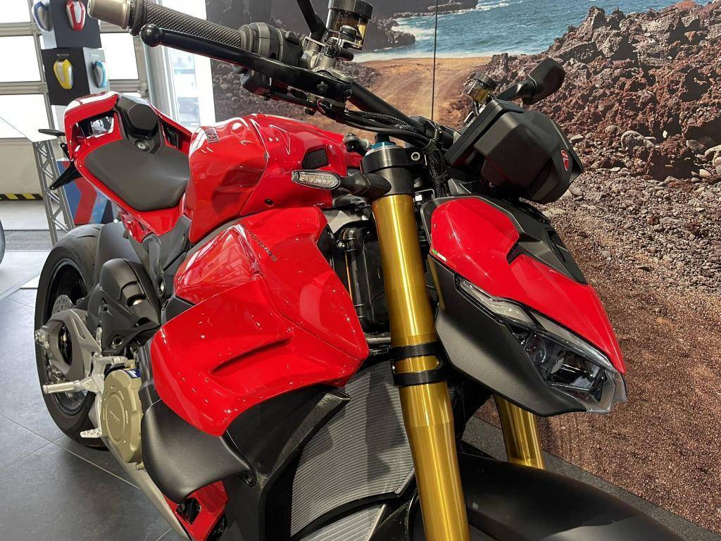 DUCATI Streetfighter V4 S EU5+  / 158kW