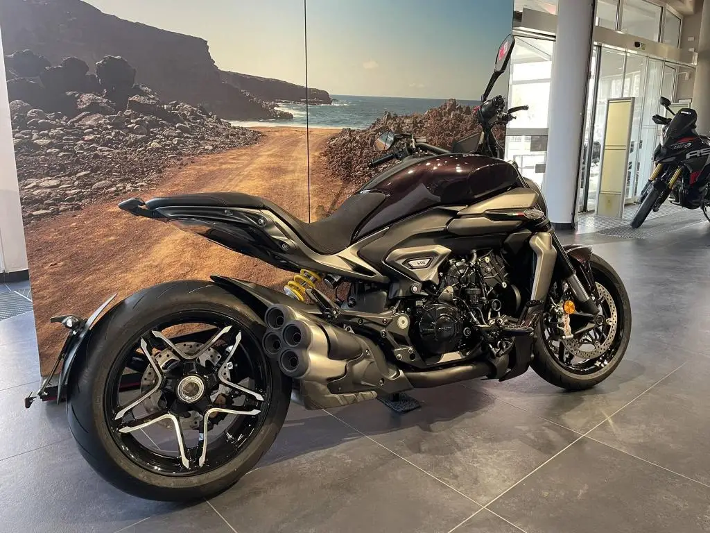DUCATI XDiavel V4 EU5+  / 124kW