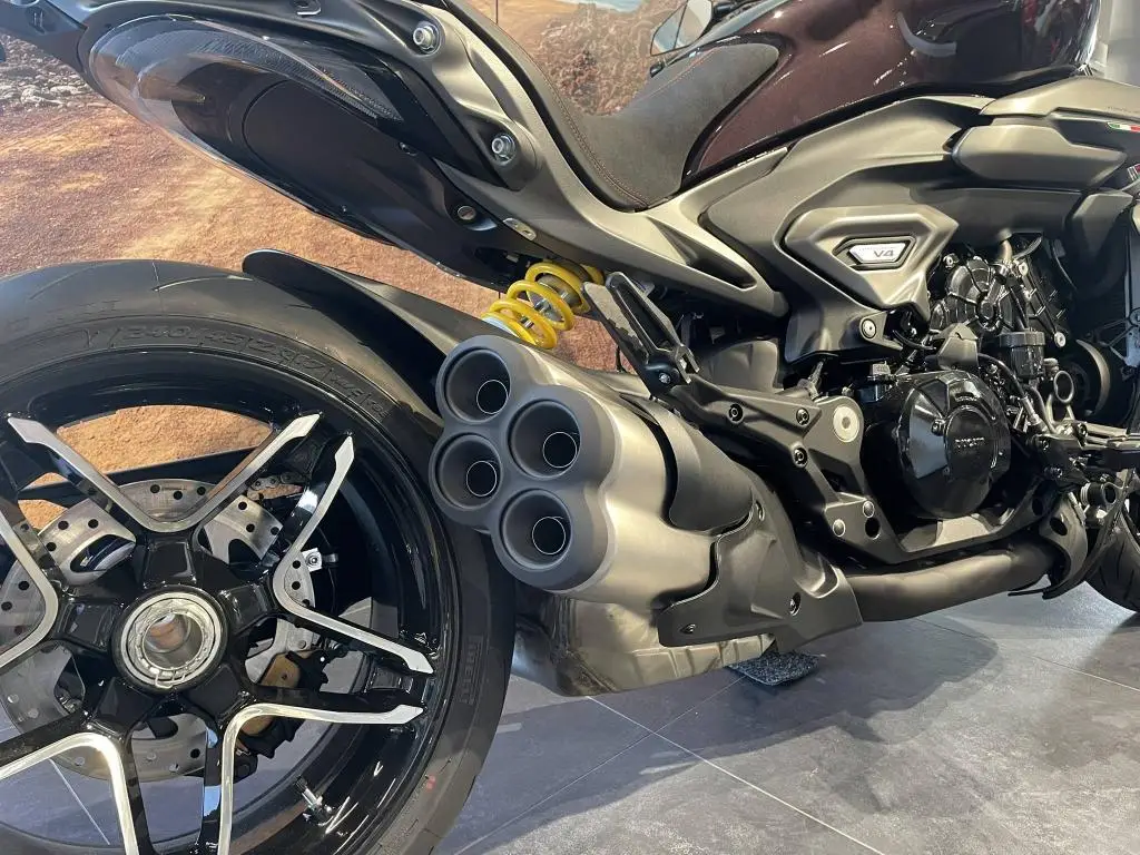 DUCATI XDiavel V4 EU5+  / 124kW