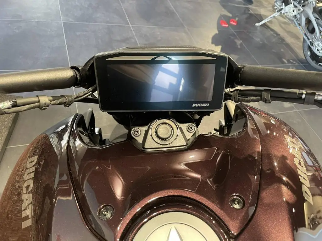 DUCATI XDiavel V4 EU5+  / 124kW