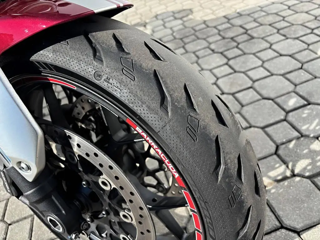 Honda MOTO CB1000RA  / 107kW