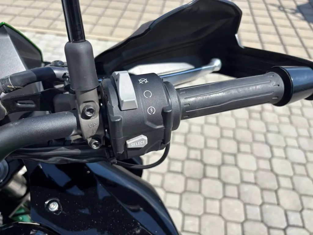 Kawasaki VERSYS 1000 S  / 88kW