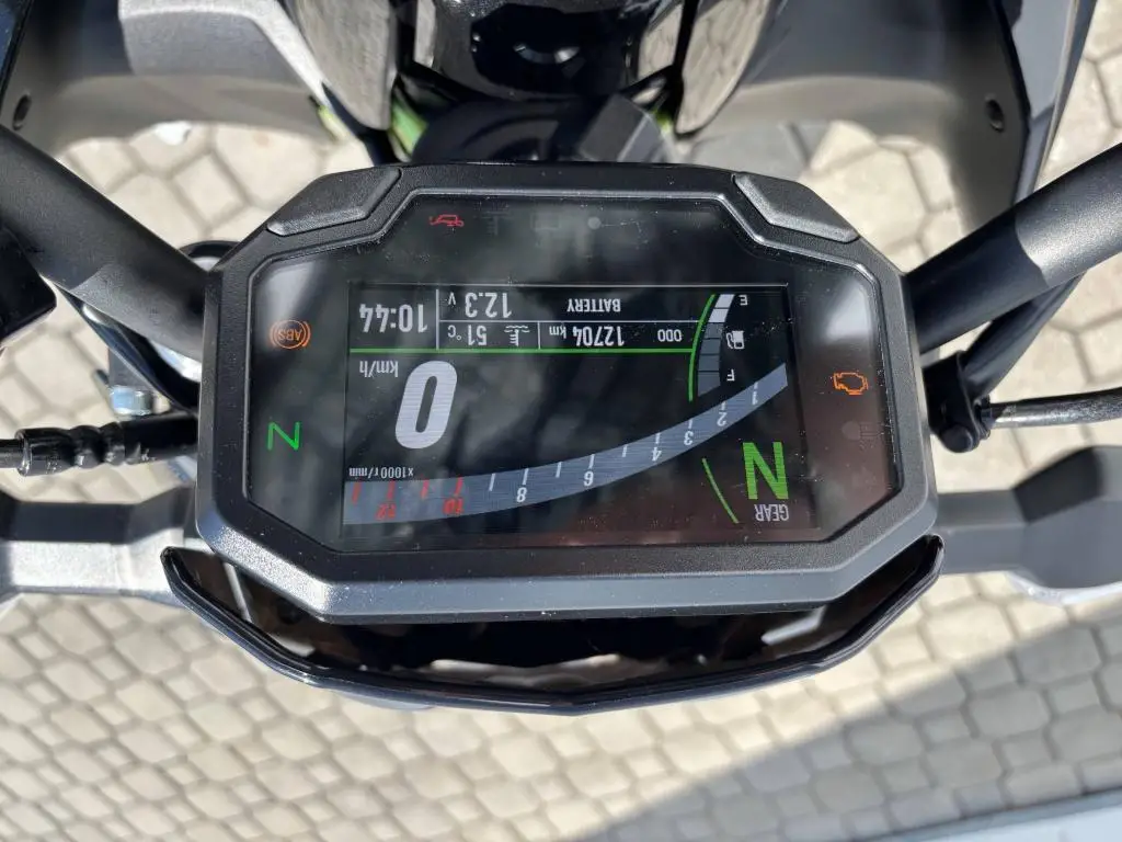 Kawasaki Z650  / 35kW