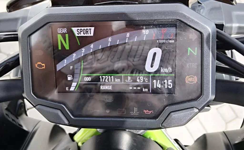 Kawasaki Z900  / 92kW