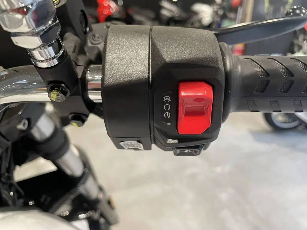 MOTO GUZZI V7 Special EU5+  / 50kW