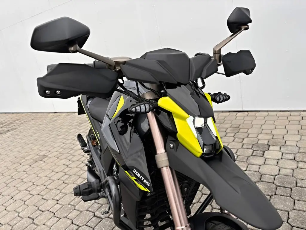 Ostatní Zontes 125 Hyper Trail   / 11kW