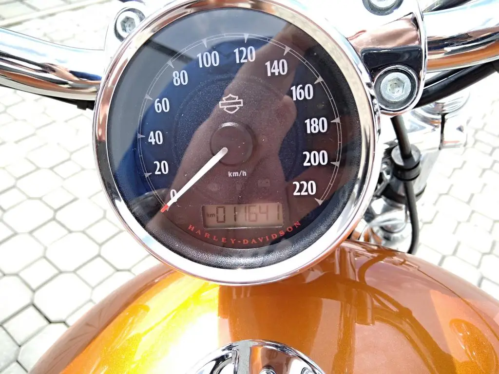 Ostatní Harley Davidson XL1200C Custom  / 50kW