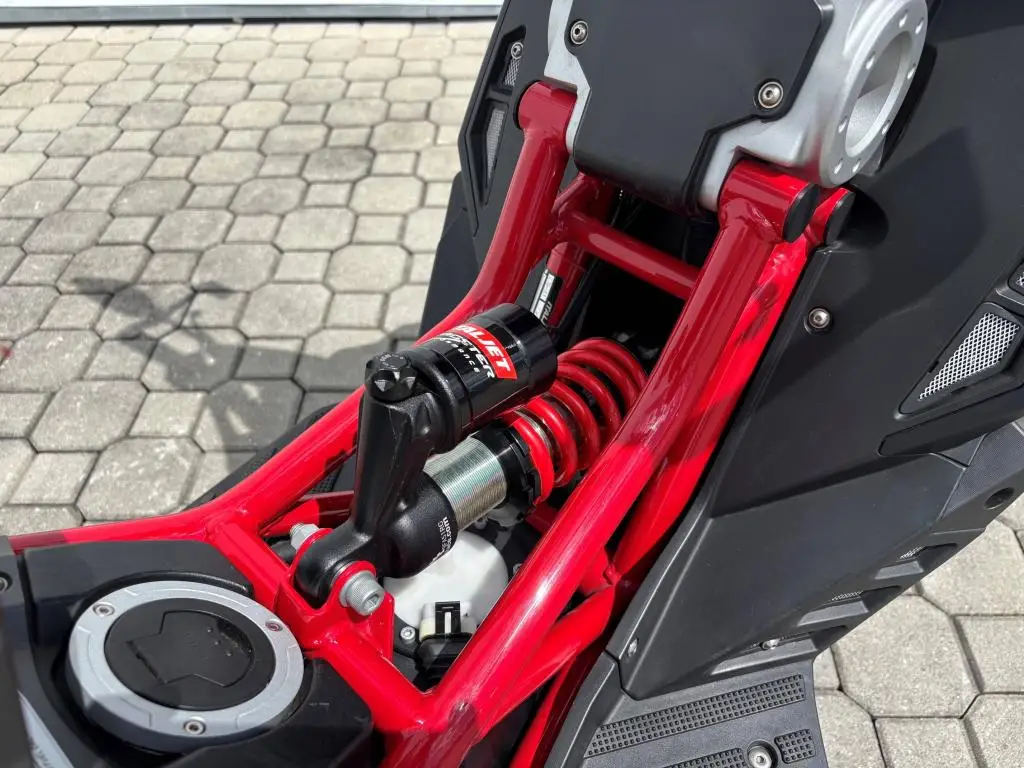 Ostatní Italjet Dragster 125  / 9kW