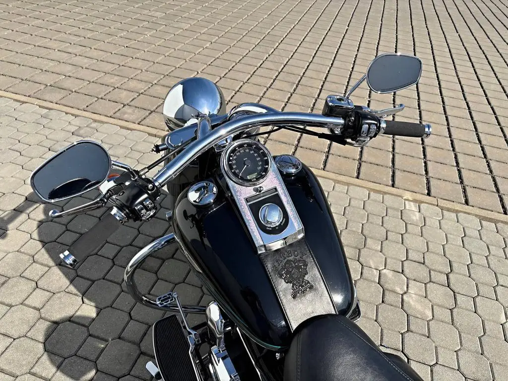 Ostatní Softail Fat Boy  / 54kW