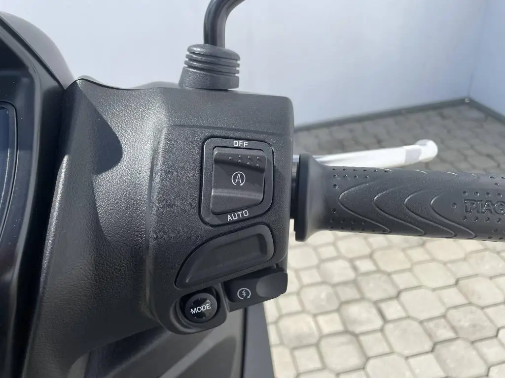 PIAGGIO Medley 125 S ABS EU5+  / 11kW