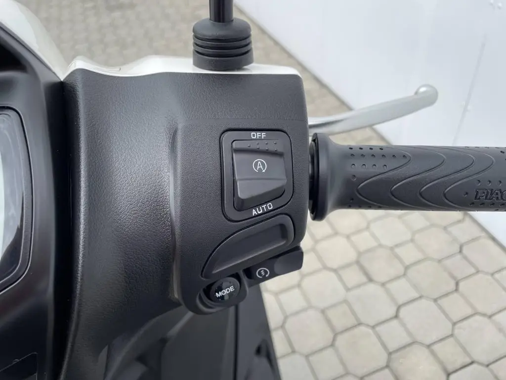 PIAGGIO Medley 125 S ABS EU5+  / 11kW