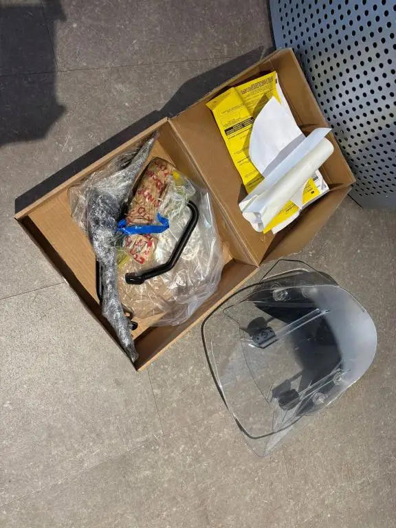 Suzuki DL 650 V-Strom  / 52kW