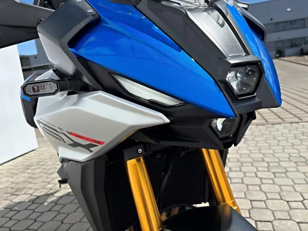 Suzuki moto GSX-S 1000 GX  / 112kW