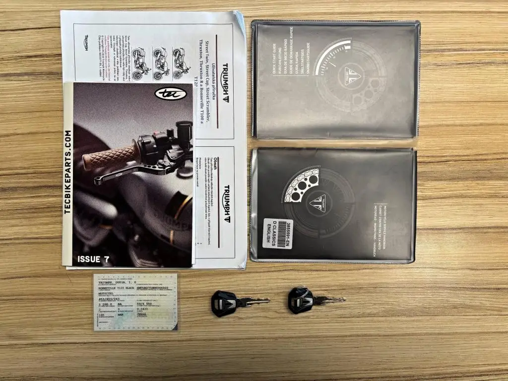 Triumph Bonneville T120  / 59kW