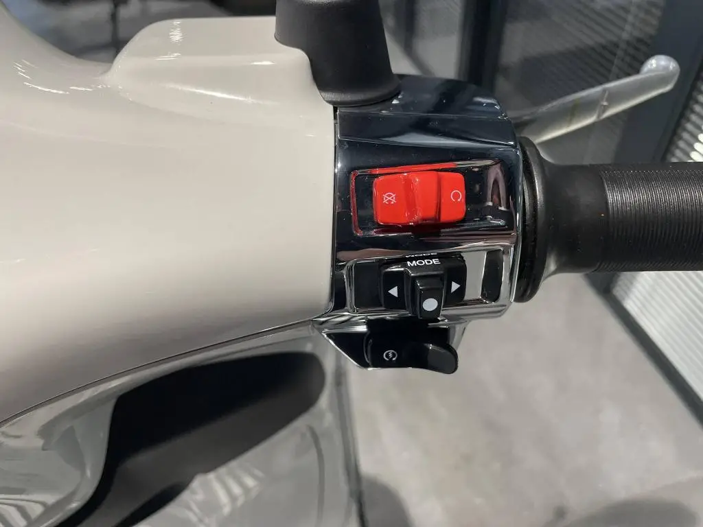 Vespa Primavera 125 EU5+  / 8kW