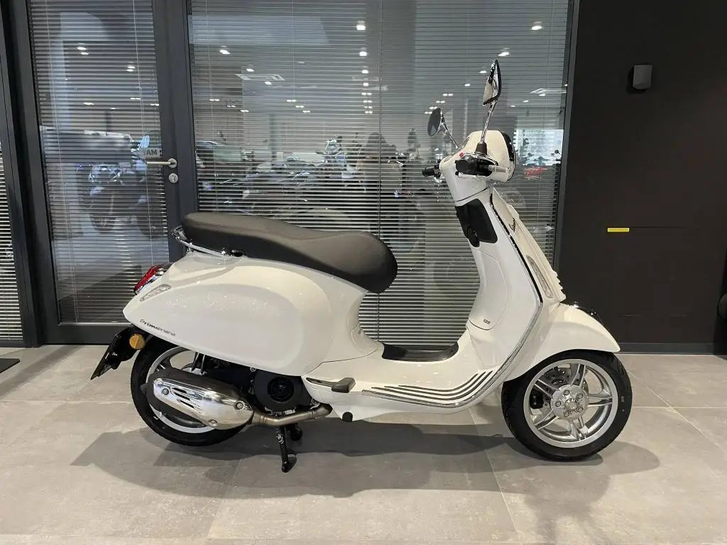 Vespa Primavera 125 EU5+  / 8kW