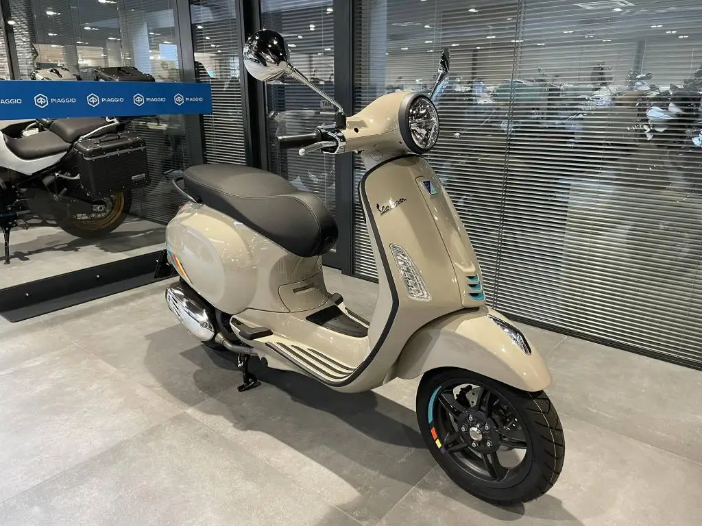 Vespa Primavera 125 S EU5+  / 8kW