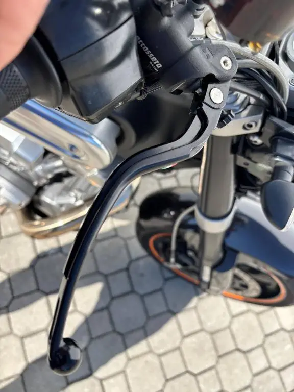 Yamaha MT-01  / 66kW