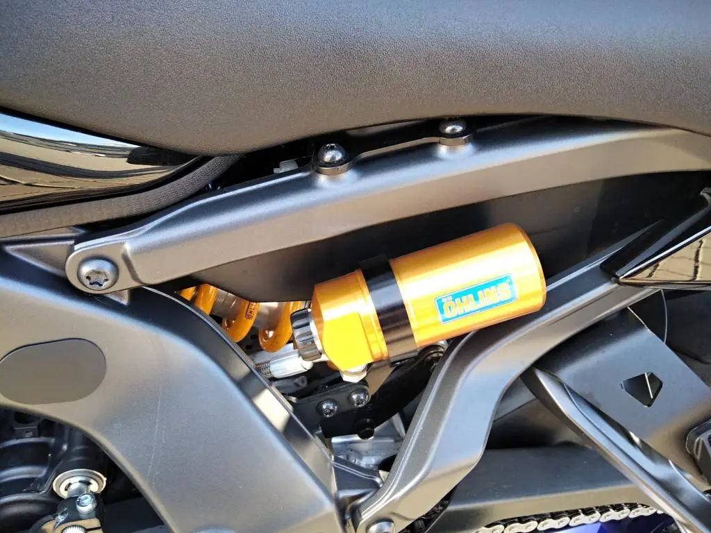 Yamaha MT-09 SP  / 87kW