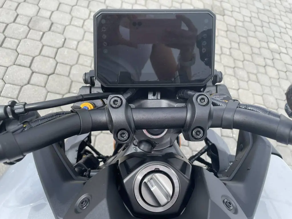 Yamaha MT-09 SP  / 87kW