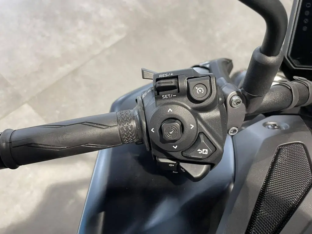 Yamaha MT-09 Y-AMT EU5+  / 88kW