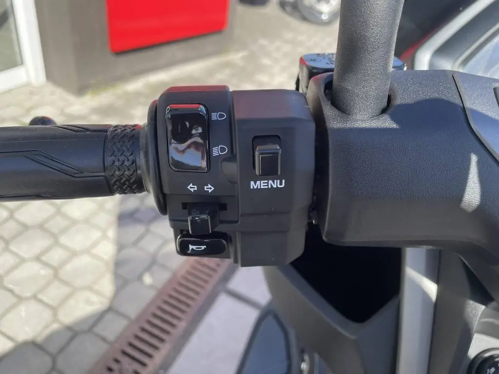 Yamaha NMAX 125 EU5+  / 9kW