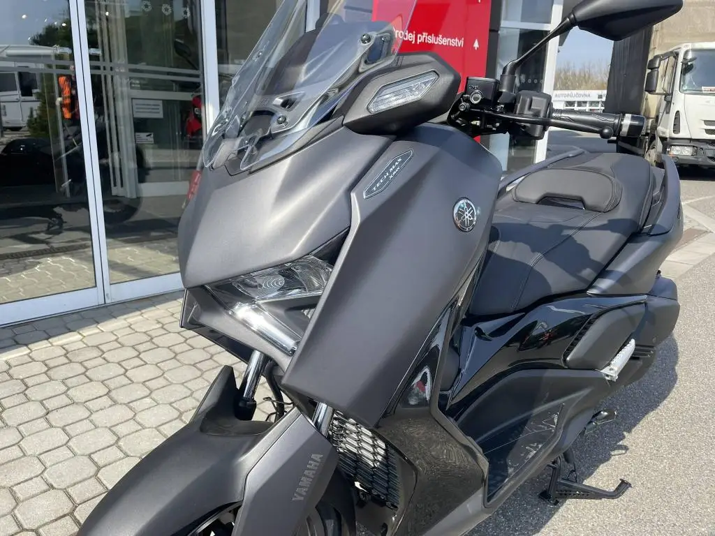 Yamaha XMAX 300 Tech Max EU5+  / 20kW